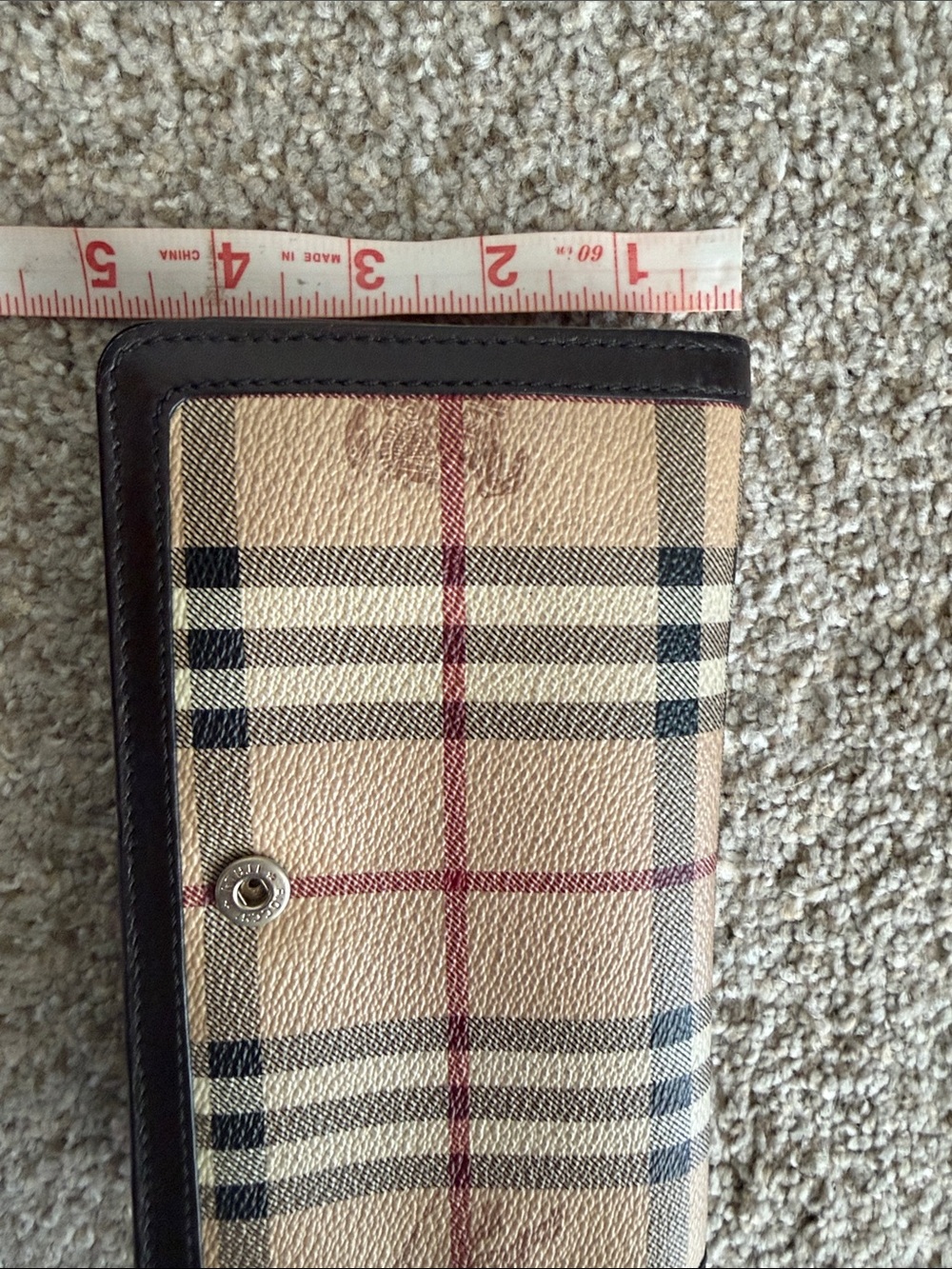 Burberry Leather Continental Wallet - Picture 9 of 9